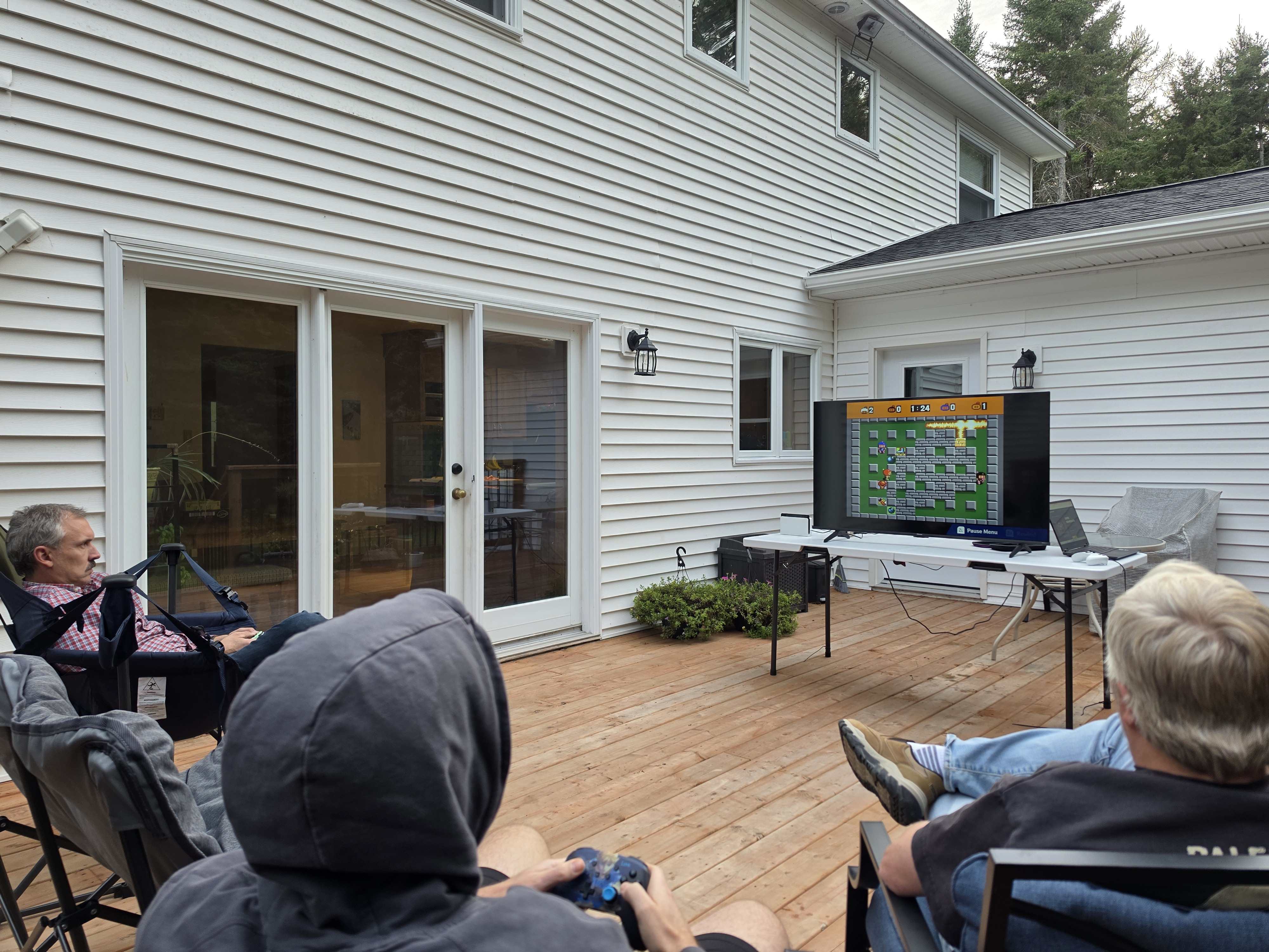 Super Bomberman multiplayer game night